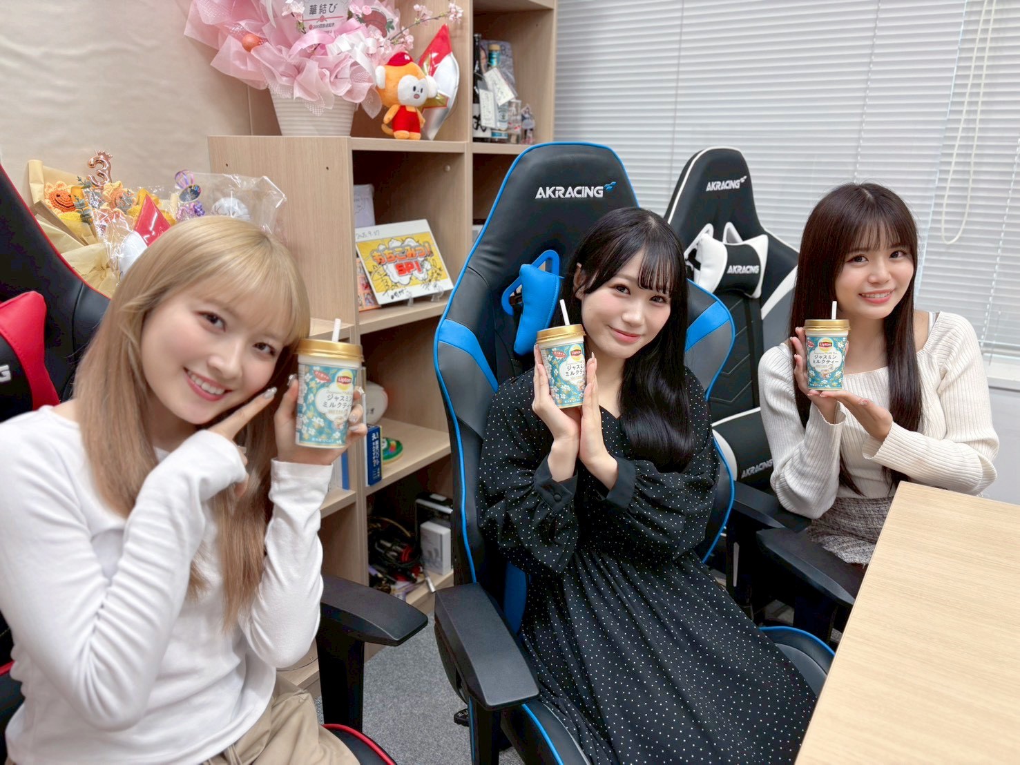 2025�N11��9��